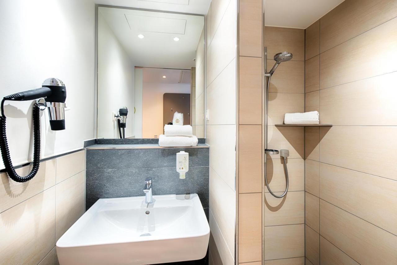 B&B Hotel Augsburg-West Ngoại thất bức ảnh